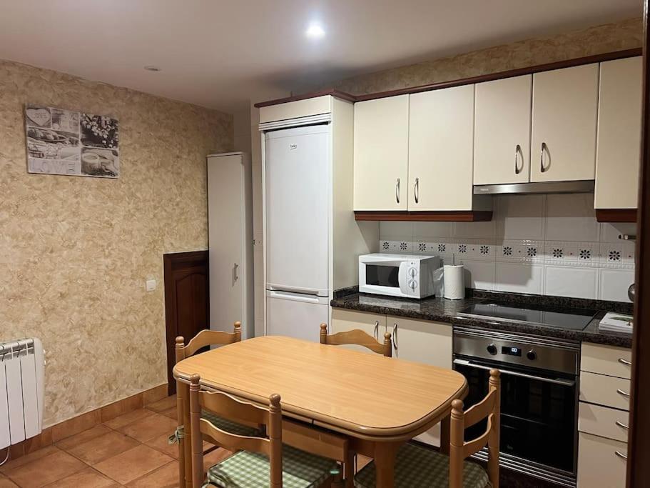 베탄소스 Casa Con Terraza En El Casco 빌라 외부 사진