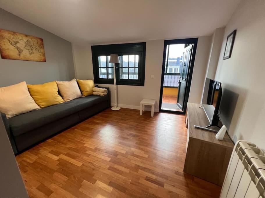 베탄소스 Casa Con Terraza En El Casco 빌라 외부 사진